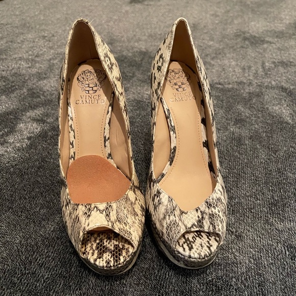 High heels 👠 - Picture 2 of 3